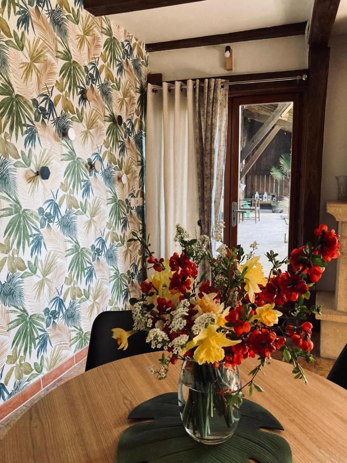 Maison De Campagne Avec Cheminee Et Exterieur La Neuville-aux-Bois Екстериор снимка